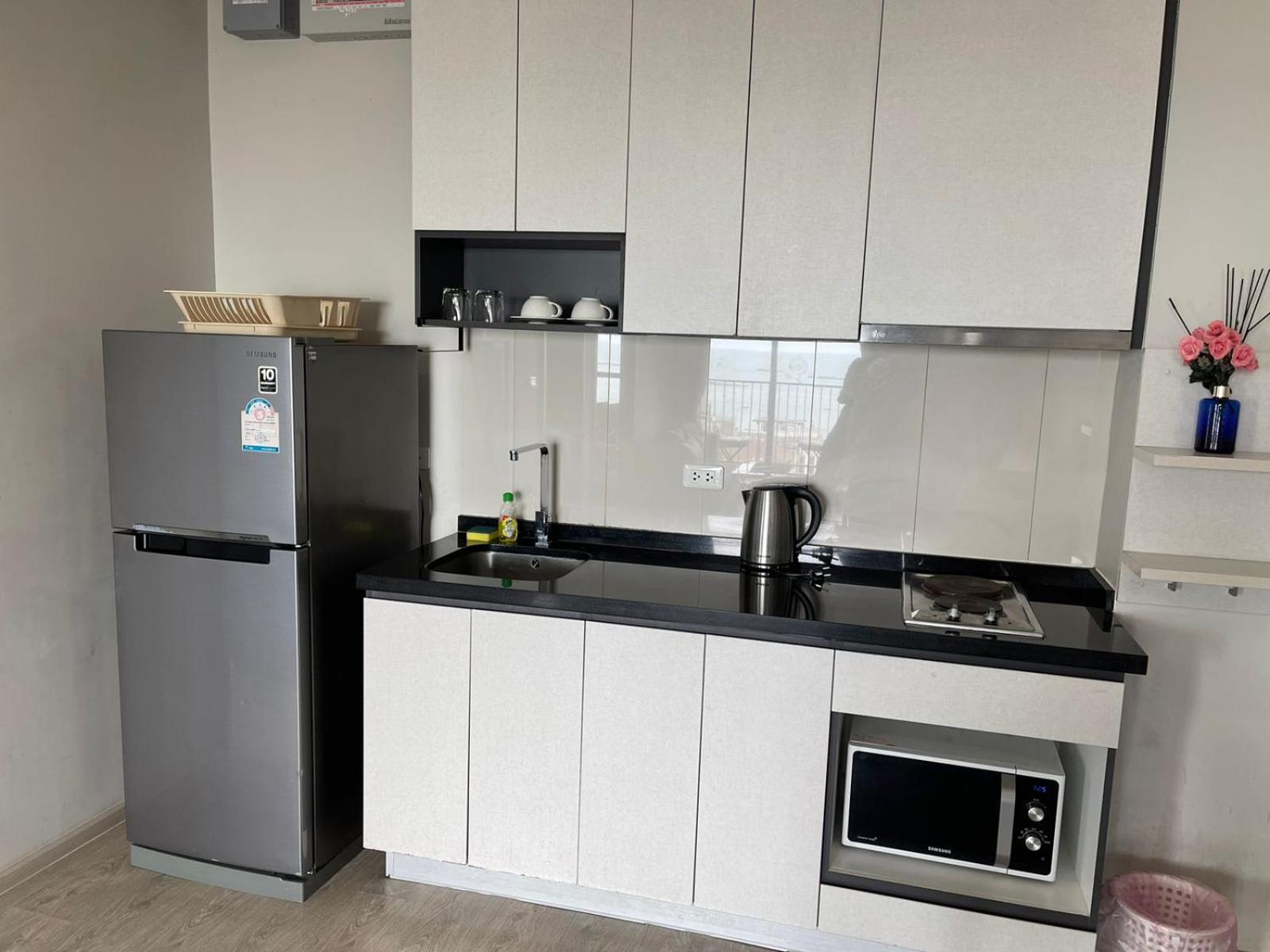 The Base Infinity Apartman Pattaja Kültér fotó